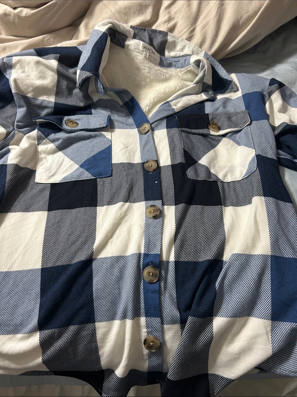 Eden & Olivia Blue and White Plaid Sherpa-Lined Shirt / jacket